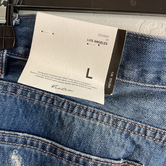NWT KanCan Blue Distressed Jean Shorts Raw Hem Vintage 90s Style Sz Lg - Picture 8 of 10